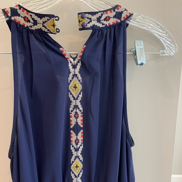 THML Maxi Dress - Picture 4 of 5